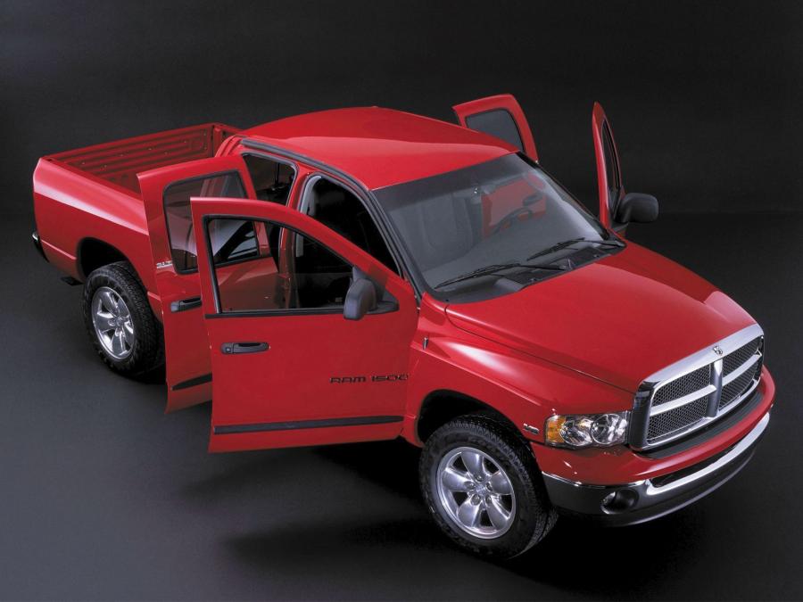  Dodge Ram 1500 Quad Cab 2002 года  (фото 11 из 15)